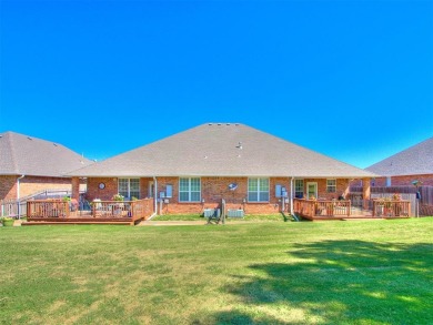 Investor Opportunity - Duplex Backing up to Golf Course!! on Golf Club At Surrey Hills in Oklahoma - for sale on GolfHomes.com, golf home, golf lot