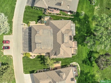 Dawn Grimshaw, M: , dgrimshaw,   - Beautiful condo in the gated on Oak Hills Country Club in Nebraska - for sale on GolfHomes.com, golf home, golf lot