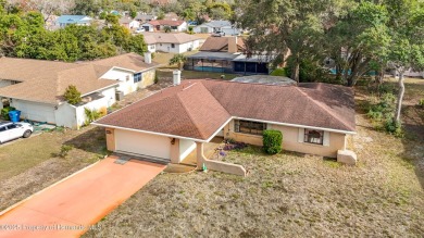 Amazing opportunity with this charming 3 bedroom, 2 bathroom on Heather Golf and Country Club in Florida - for sale on GolfHomes.com, golf home, golf lot