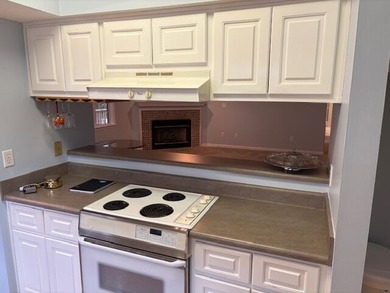 How would you like to have Lake Thurmond only minutes away? Take on Monticello Golf Club At Savannah Lakes in South Carolina - for sale on GolfHomes.com, golf home, golf lot