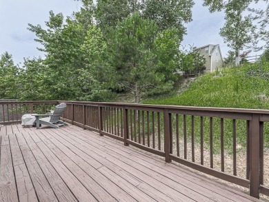**This well-maintained home is MOVE IN READY!!** Nestled in a on The Highlands Course at Lake Arrowhead in Georgia - for sale on GolfHomes.com, golf home, golf lot
