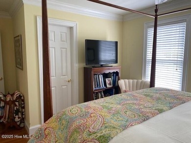 Pristine condition with a beautiful mature landscape! A fabulous on Brook Valley Country Club in North Carolina - for sale on GolfHomes.com, golf home, golf lot