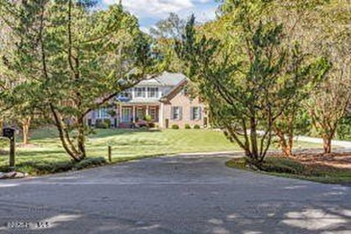 Pristine condition with a beautiful mature landscape! A fabulous on Brook Valley Country Club in North Carolina - for sale on GolfHomes.com, golf home, golf lot