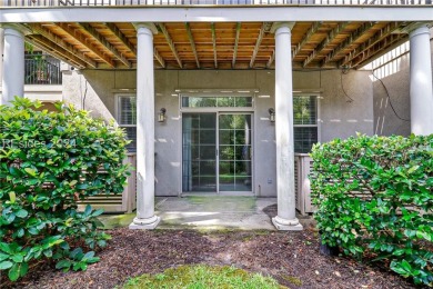 This townhome features 2806 SF, 3BR/3.5BA, 2/C gar/with extra on Country Club of Hilton Head in South Carolina - for sale on GolfHomes.com, golf home, golf lot