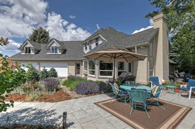 This Stunning 6,547 sq. ft. 4-bed, 4.5-bath home with on Hamilton Golf Club in Montana - for sale on GolfHomes.com, golf home, golf lot