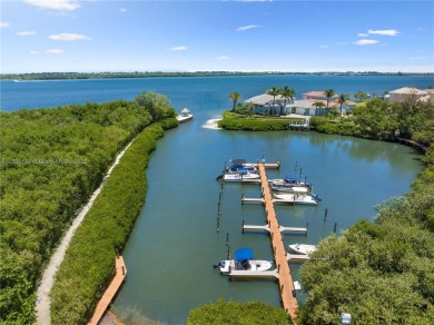 Welcome to your beautifully remodeled 2 bed, 2 bath on Pelican Pointe 9 Hole Course in Florida - for sale on GolfHomes.com, golf home, golf lot