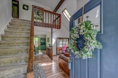 Get Ready for Summer in The Hideout!Fully furnished and move-in on The Hideout Golf in Pennsylvania - for sale on GolfHomes.com, golf home, golf lot