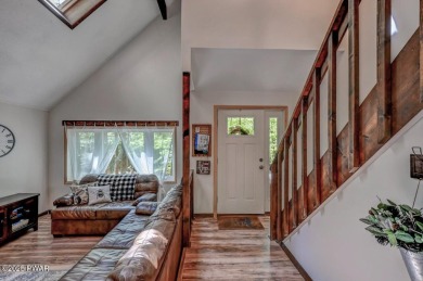 Get Ready for Summer in The Hideout!Fully furnished and move-in on The Hideout Golf in Pennsylvania - for sale on GolfHomes.com, golf home, golf lot