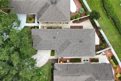 Welcome to 4213 Chamberlain Way, a beautifully renovated on Kings Ridge Golf Club in Florida - for sale on GolfHomes.com, golf home, golf lot