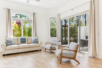 TREMENDOUS OPPORTUNITY FOR THIS COZY 2BR+DEN, 2 BA VILLA on Ibis Golf and Country Club in Florida - for sale on GolfHomes.com, golf home, golf lot