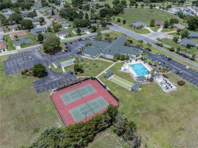 Motivated sellers!! What a pretty 2/2/2 home!! Open floor plan on Preserve Golf Club in Florida - for sale on GolfHomes.com, golf home, golf lot