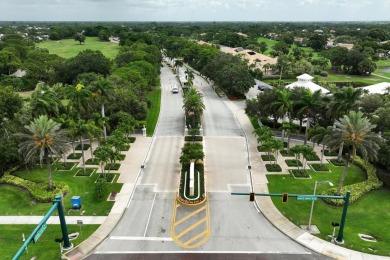 This home in Monarch Country Club is located on the 15th fairway on Monarch Country Club in Florida - for sale on GolfHomes.com, golf home, golf lot