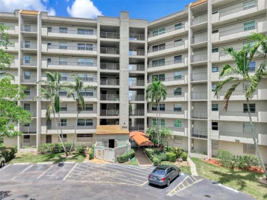 Beautifully furnished penthouse in a secure, resort-style gated on Inverrary Country Club in Florida - for sale on GolfHomes.com, golf home, golf lot