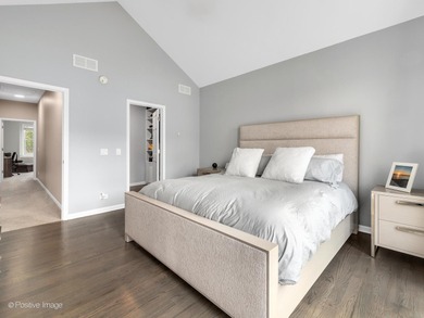 Beautifully updated and generously sized condo on White Eagle on White Eagle Golf Club in Illinois - for sale on GolfHomes.com, golf home, golf lot