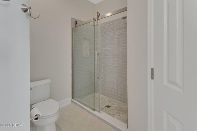 Light-Filled Corner Townhome with Resort-Style Amenities on Victoria Hills Golf Club in Florida - for sale on GolfHomes.com, golf home, golf lot