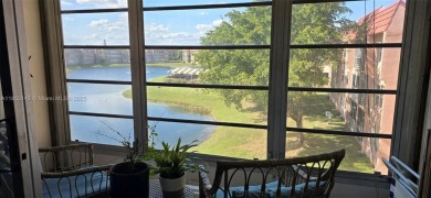 BRING ALL OFFERS. Building 133 Welcome home to this completely on Sunrise Lakes Phase IV Golf Course in Florida - for sale on GolfHomes.com, golf home, golf lot