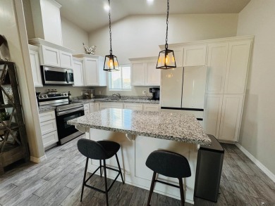 Located desirable Coyote was, the home is located near a golf on The Links At Coyote Wash in Arizona - for sale on GolfHomes.com, golf home, golf lot