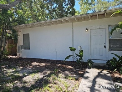 Vintage modern duplex with mirrored 2 bedrooms and 2 baths on on The Renaisssance Vinoy Golf Club in Florida - for sale on GolfHomes.com, golf home, golf lot