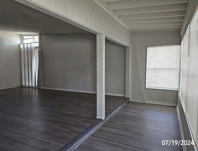 Vintage modern duplex with mirrored 2 bedrooms and 2 baths on on The Renaisssance Vinoy Golf Club in Florida - for sale on GolfHomes.com, golf home, golf lot