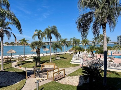 Under contract-accepting backup offers. Imagine waking up to on Isla Del Sol Yacht and Country Club in Florida - for sale on GolfHomes.com, golf home, golf lot