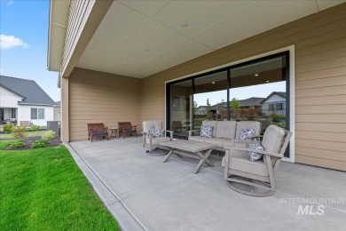 PRICE REDUCED!!! Welcome to this stunning single-level home on Falcon Crest Golf Club in Idaho - for sale on GolfHomes.com, golf home, golf lot