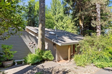 SALISHAN HILLS STUNNER!  Owners have invested over 194K in on Salishan Spa and Golf Resort in Oregon - for sale on GolfHomes.com, golf home, golf lot