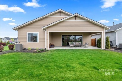 PRICE REDUCED!!! Welcome to this stunning single-level home on Falcon Crest Golf Club in Idaho - for sale on GolfHomes.com, golf home, golf lot