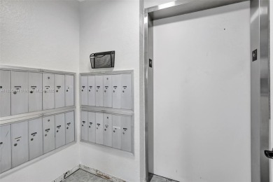 Beautiful 2BR/2BA condo in Whitehall at Pine Island Ridge, Davie on Pine Island Ridge Country Club in Florida - for sale on GolfHomes.com, golf home, golf lot