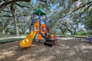 Beautiful 2BR/2BA condo in Whitehall at Pine Island Ridge, Davie on Pine Island Ridge Country Club in Florida - for sale on GolfHomes.com, golf home, golf lot