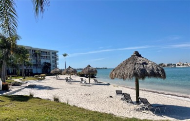 Under contract-accepting backup offers. Imagine waking up to on Isla Del Sol Yacht and Country Club in Florida - for sale on GolfHomes.com, golf home, golf lot