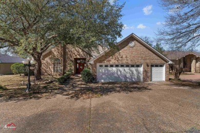 Timeless waterfront beauty in Emerald Bay on Lake Palestine! on Emerald Bay Club in Texas - for sale on GolfHomes.com, golf home, golf lot