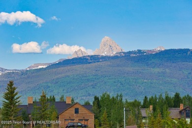 Located on 0.57 acres along Shasta Daisy Court in the private on Huntsman Springs Golf Club in Idaho - for sale on GolfHomes.com, golf home, golf lot
