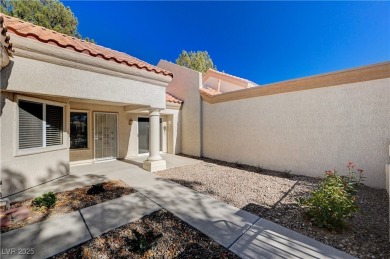 This charming townhome is located in the desirable Sun City on Highland Falls Golf Club in Nevada - for sale on GolfHomes.com, golf home, golf lot