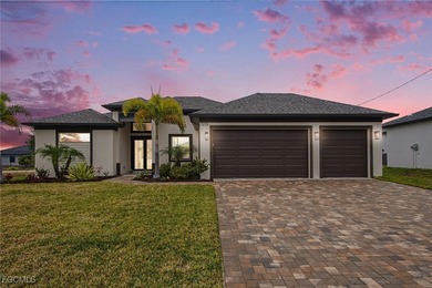 Welcome to your dream oasis! This stunning 3-bedroom, plus den on Palmetto-Pine Country Club in Florida - for sale on GolfHomes.com, golf home, golf lot