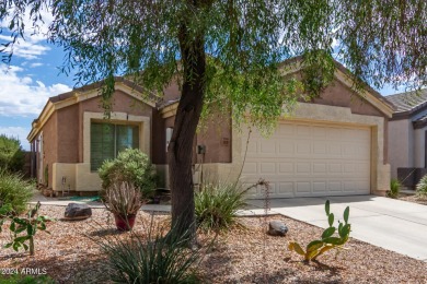 Looking for a new home? This fantastic 3 bed, 2 bath on Oasis Golf Club in Arizona - for sale on GolfHomes.com, golf home, golf lot