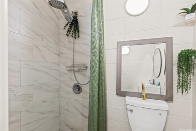 Are you looking for a cozy 2-bedroom/1-bathroom/1-parking condo on Mililani Golf Club in Hawaii - for sale on GolfHomes.com, golf home, golf lot