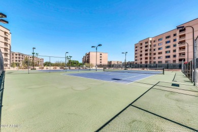 Check out this Scottsdale Gem! A 1 bed/1 bath on the 5th floor on Scottsdale Shadows in Arizona - for sale on GolfHomes.com, golf home, golf lot