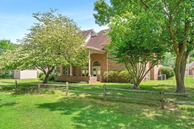 Custom built home, original owner. 4 bedrooms, 3.5 baths, 3 car on Quail Ridge Golf Course in Tennessee - for sale on GolfHomes.com, golf home, golf lot