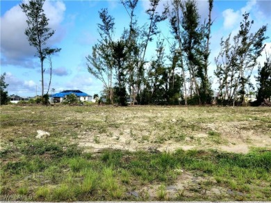 Waterfront living awaits at 1914 NW 21st Ave in Cape Coral. This on Burnt Store Golf Club in Florida - for sale on GolfHomes.com, golf home, golf lot