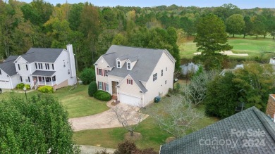 ***Brand new roof****  Come see this home in highly sought after on Olde Sycamore Golf Plantation in North Carolina - for sale on GolfHomes.com, golf home, golf lot