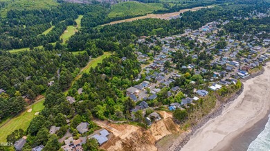 Large over sized .18 acre lot located in a very desirable area on Salishan Spa and Golf Resort in Oregon - for sale on GolfHomes.com, golf home, golf lot