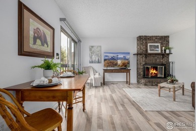 Beautifully updated condo in the desirable Fairway Club on Estes Park Golf Course in Colorado - for sale on GolfHomes.com, golf home, golf lot