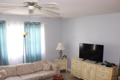 🏡 Kings Point Gem! Spacious 2nd-floor condo currently on Kings Point Golf -Flanders Way in Florida - for sale on GolfHomes.com, golf home, golf lot