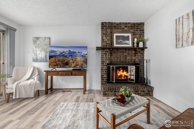 Beautifully updated condo in the desirable Fairway Club on Estes Park Golf Course in Colorado - for sale on GolfHomes.com, golf home, golf lot