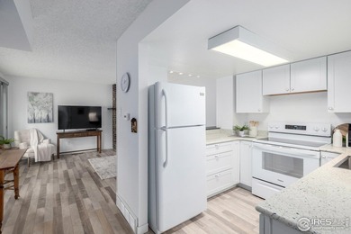 Beautifully updated condo in the desirable Fairway Club on Estes Park Golf Course in Colorado - for sale on GolfHomes.com, golf home, golf lot