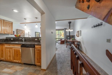 Charming 3-Bedroom Townhome with Loft in Prime Tahoe Donner on Tahoe Donner Golf Course in California - for sale on GolfHomes.com, golf home, golf lot