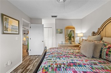 Immaculate 2BR/2BA Condo overlooking the 4th hole - Heritage on Heritage Ridge Golf Club in Florida - for sale on GolfHomes.com, golf home, golf lot