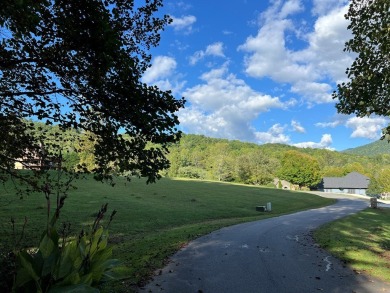 GOLF COURSE LOT IN THE North Carolina MOUNTAINS!! Located in an on Chatuge Shores Golf Course in North Carolina - for sale on GolfHomes.com, golf home, golf lot