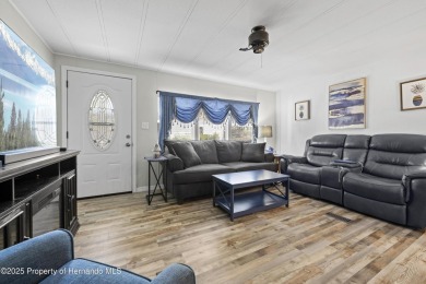 **MOVE-IN READY** REMODELED 3/2 HOME in Brookridge. Must see on Brookridge Country Club in Florida - for sale on GolfHomes.com, golf home, golf lot