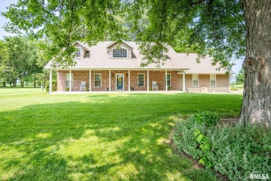 Come take a look at this move in ready, 4 (possibly 5) bedroom on Maple Lane Country Club in Illinois - for sale on GolfHomes.com, golf home, golf lot